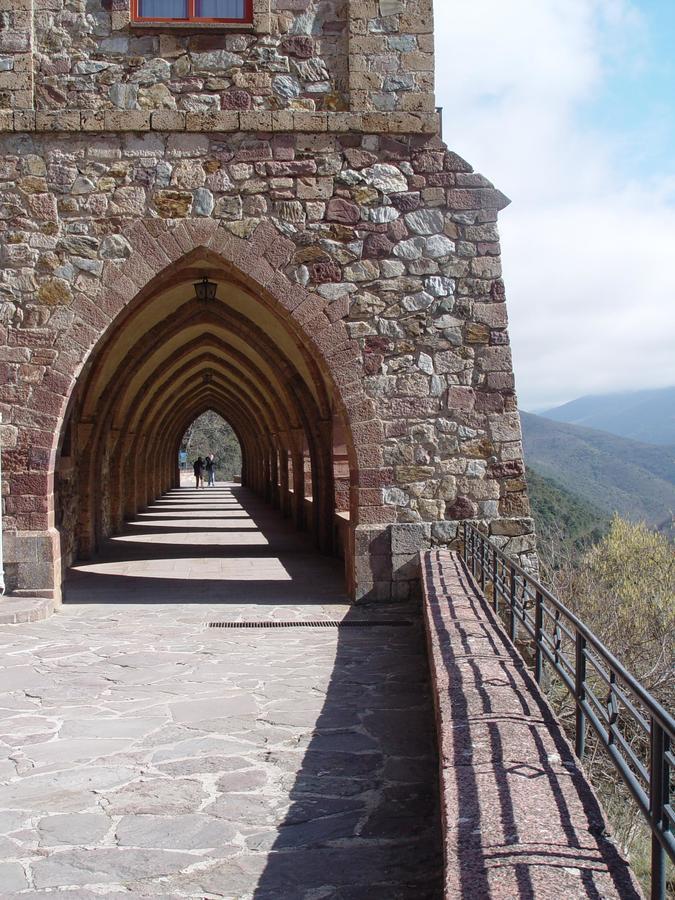 Monasterio De Santa Maria De Valvanera Ангиано Экстерьер фото